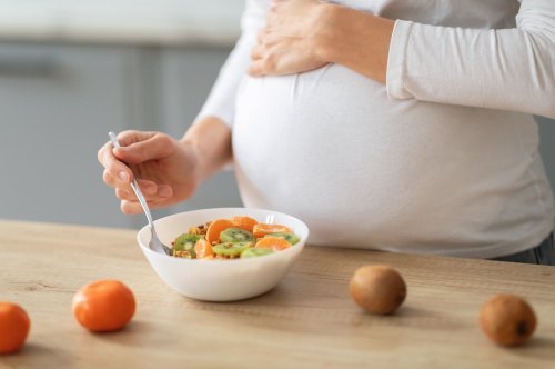 Cardamom's Pregnancy Benefits: What Expecting Moms Should Know